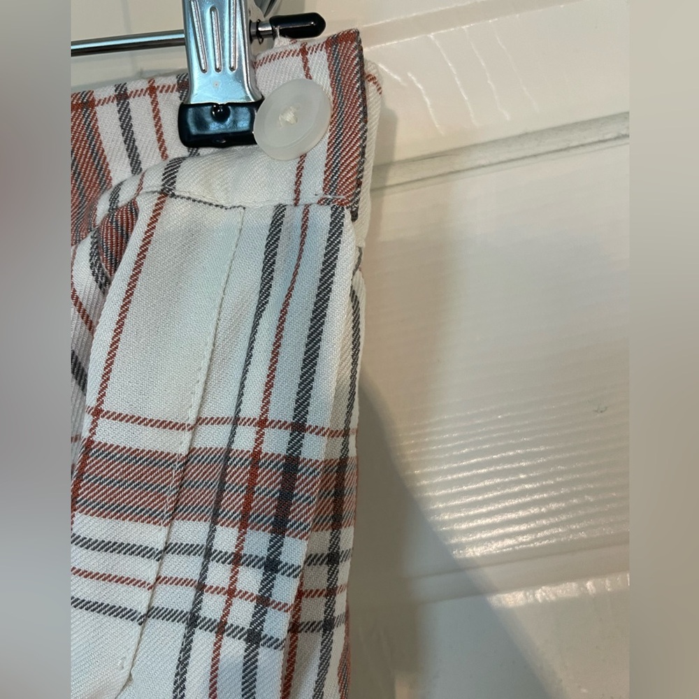 NWT Aerie plaid pleated mini skirt in white and brown size small - Picture 6 of 8